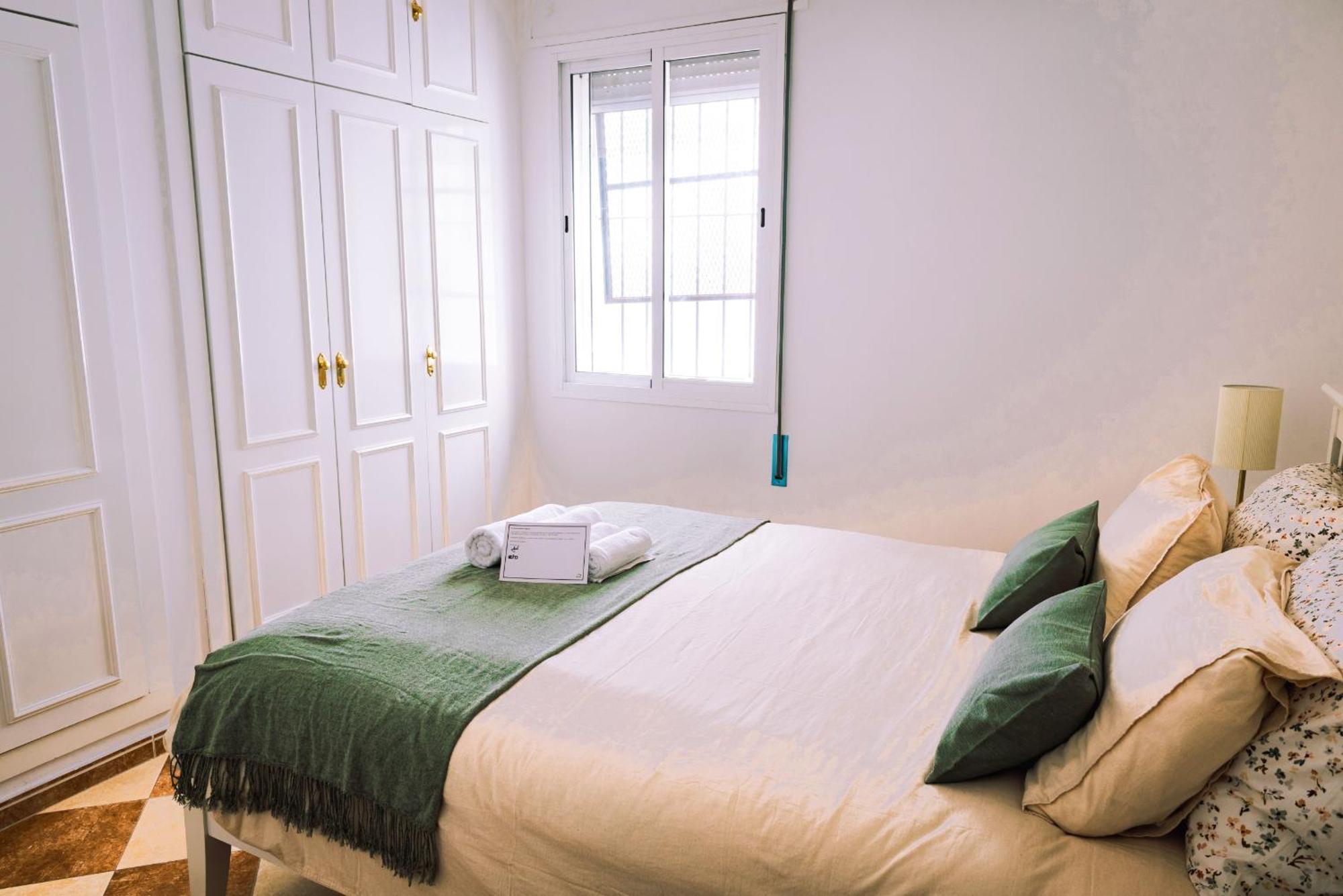 Echo Suites Nervion Sewilla Zewnętrze zdjęcie
